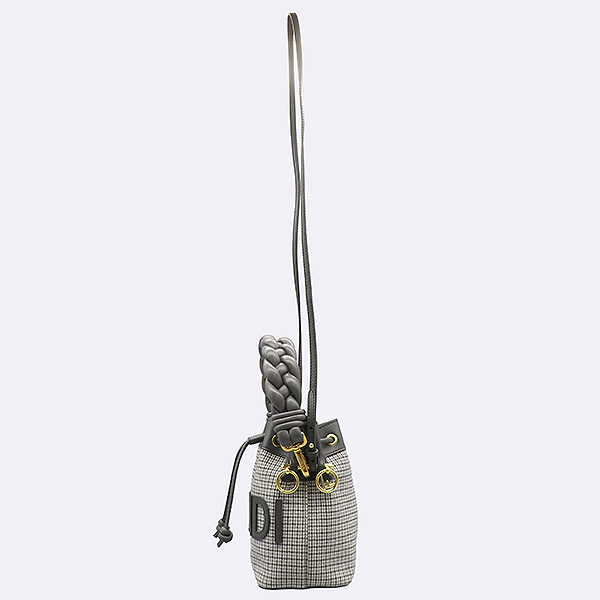Fendi(���) 8BS010 �� �ΰ� �̴� ��Ŷ ��Ʈ�� + �����Ʈ�� 2WAY [��������] �̹���2 - ���̺��� �߰���ǰ