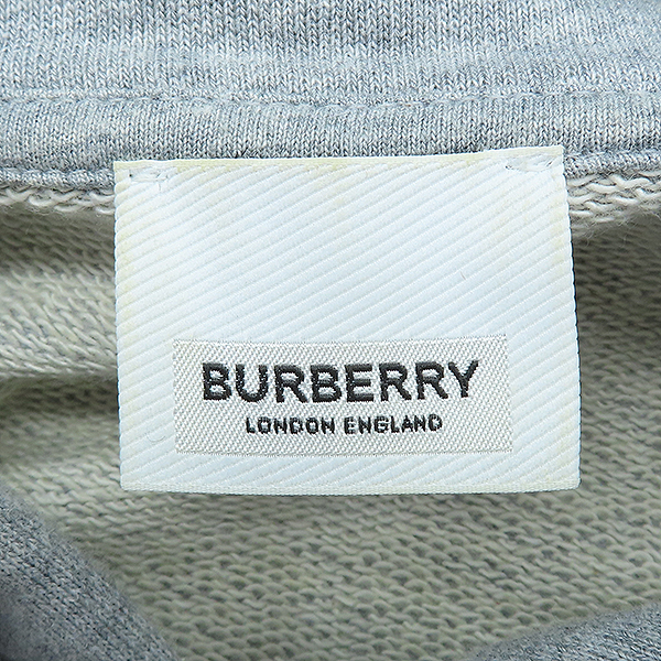 BURBERRY(������) 8037542 �׷��� �÷� �÷ζ� �ΰ� ���� ������ �ĵ� Ƽ���� - M������ [��������] �̹���4 - ���̺��� �߰���ǰ