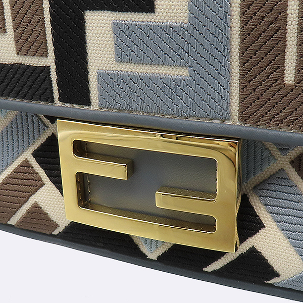 Fendi(���) 8BS017 ��ī�̺��� ��Ƽ �÷� �ٰ�Ʈ �̴� ��Ʈ�� + ü�� ��Ʈ�� 2WAY [��������] �̹���4 - ���̺��� �߰���ǰ