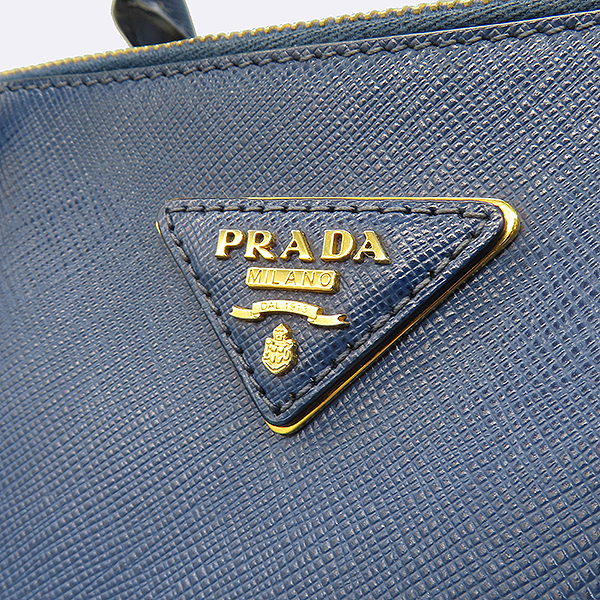 Prada(�����) BN1844 ���� SAFFIANO LUX ���ǾƳ� ���� �ﰢ ���� �ΰ� ��Ʈ�� [��������] �̹���4 - ���̺��� �߰���ǰ