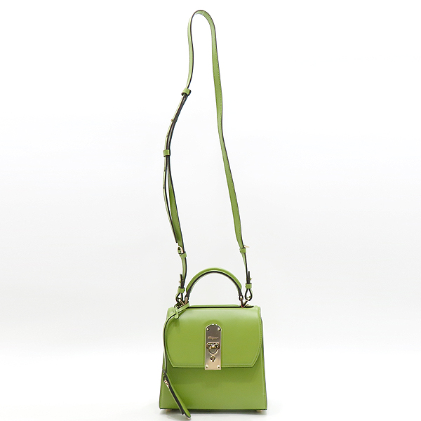 Ferragamo(��󰡸�) 21 H647 �׸� ī�� ��Ų �ڽ���(BOXYZ) ���� ž�ڵ� ��Ʈ�� + �����Ʈ�� 2WAY [��õ��] �̹���4 - ���̺��� �߰���ǰ
