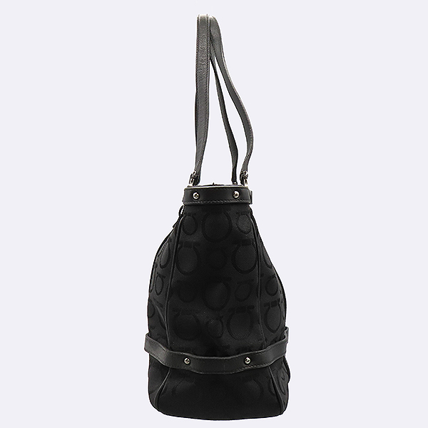 Ferragamo(��󰡸�) 21 7859 ���� ��ġ�� ���� �ΰ�  �к긯 ����� [��������] �̹���2 - ���̺��� �߰���ǰ