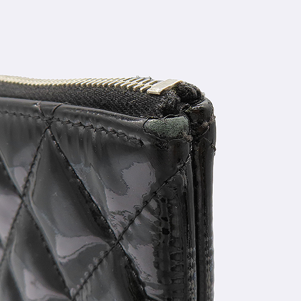 Chanel(����) A82545 Ŭ���� ���� ���̴�Ʈ ���� CC �ΰ� ���̵� Ŭ��ġ [��������] �̹���6 - ���̺��� �߰���ǰ