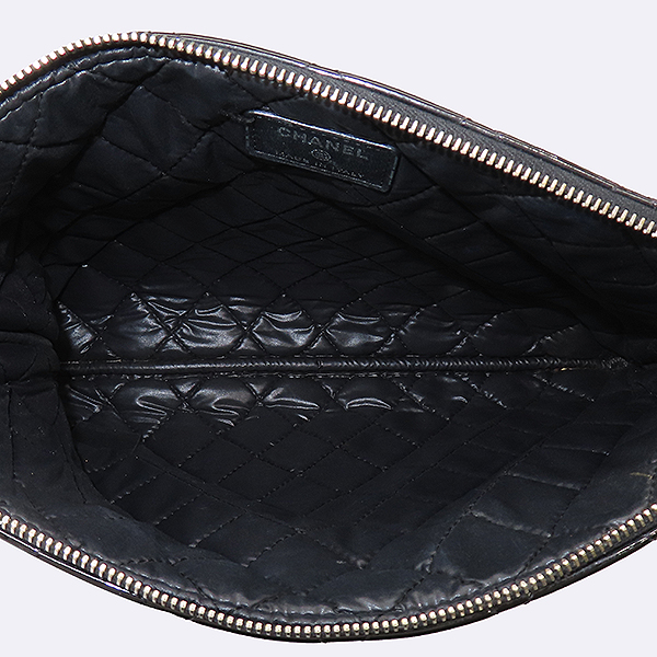 Chanel(����) A82545 Ŭ���� ���� ���̴�Ʈ ���� CC �ΰ� ���̵� Ŭ��ġ [��������] �̹���5 - ���̺��� �߰���ǰ