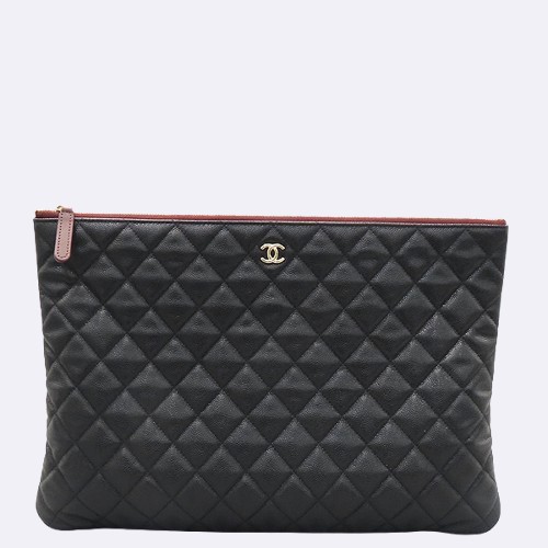 Chanel(����) A82552 ���� ĳ��Ų Ŭ���� ���� CC ���� �ΰ� Ŭ��ġ [û��������] �̹���2 - ���̺��� �߰���ǰ