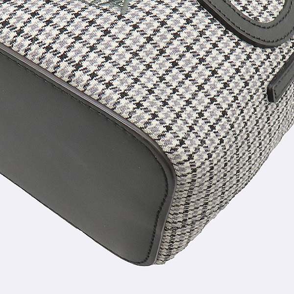 Fendi(���) 8BS010 �� �ΰ� �̴� ��Ŷ ��Ʈ�� + �����Ʈ�� 2WAY [��������] �̹���4 - ���̺��� �߰���ǰ