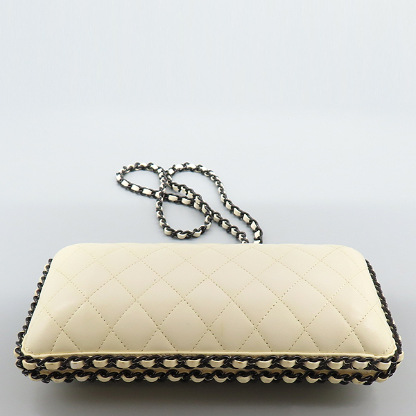Chanel(����) AS2310 ȭ��Ʈ ����Ų ��Ŀ ��Ż �̺�� (Lacquered Metal Evening) ü�� �Ŀ�ġ ũ�ν��� ����� [���̷Ե���] �̹���5 - ���̺��� �߰���ǰ