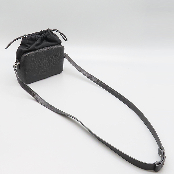 Maison Margiela(���� ����������) SB1WG0018 ���� ���� 5AC �̵� ũ�ν��� [���̷Ե���] �̹���4 - ���̺��� �߰���ǰ