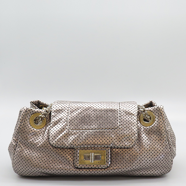 Chanel(����) A37562 �ǹ��÷� ���� 2.55 ��Ƽ�� ��������Ƽ��(Perforated) ���ڵ�� ü�� ����� [���̷Ե���] �̹���2 - ���̺��� �߰���ǰ
