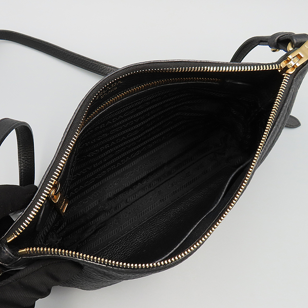 Prada(�����) 1BH050 ���� ���� ���ڷ� ���̳� ���� �ΰ� ũ�ν��� + �к긯 ��Ʈ�� [�ϳ��̻���] �̹���7 - ���̺��� �߰���ǰ