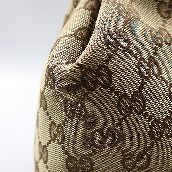 Gucci(����) 211937 GG�ΰ� �ڰ��� �Ｑ �ΰ� ����� [�뱸��������] �̹���3 - ���̺��� �߰���ǰ
