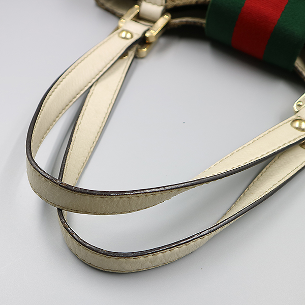 Gucci(����) 211937 GG�ΰ� �ڰ��� �Ｑ �ΰ� ����� [�뱸��������] �̹���6 - ���̺��� �߰���ǰ