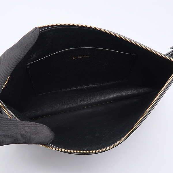 Balenciaga(�߷��þư�) 636903 ���� ���� �ΰ� Ŭ��ġ + �ո� ��Ʈ�� [����������] �̹���5 - ���̺��� �߰���ǰ