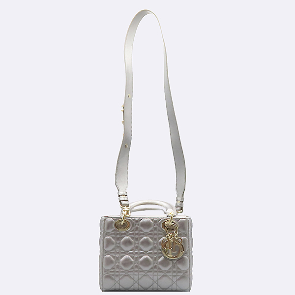 Dior(ũ����î���) M0538OWEC �ǹ� ����Ų ���� ���� ABC ���̵��� ���� ��Ʈ�� + ��� ��Ʈ�� [�ϻ�Ե���] �̹���4 - ���̺��� �߰���ǰ