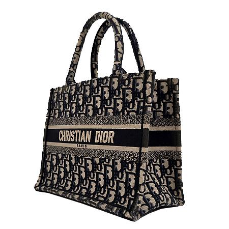 Dior(ũ����î���) M1265ZRIW M828 ������ũ �ڰ��� ����Ʈ ���� ��Ʈ�� (���ַԵ���) �̹���2 - ���̺��� �߰���ǰ