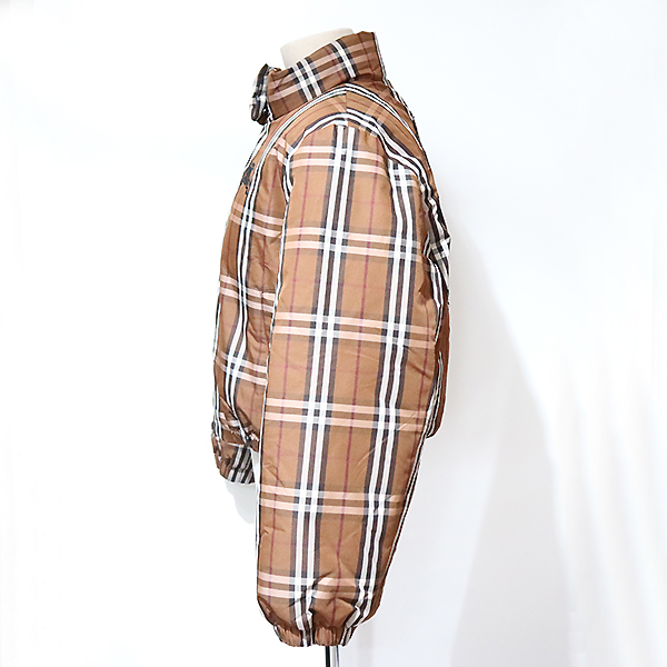 Burberry(������) 8074034 üũ ���Ϸ� Ǫ�� ũ�� �ٿ����� ������ �е� [�뱸��������] �̹���2 - ���̺��� �߰���ǰ