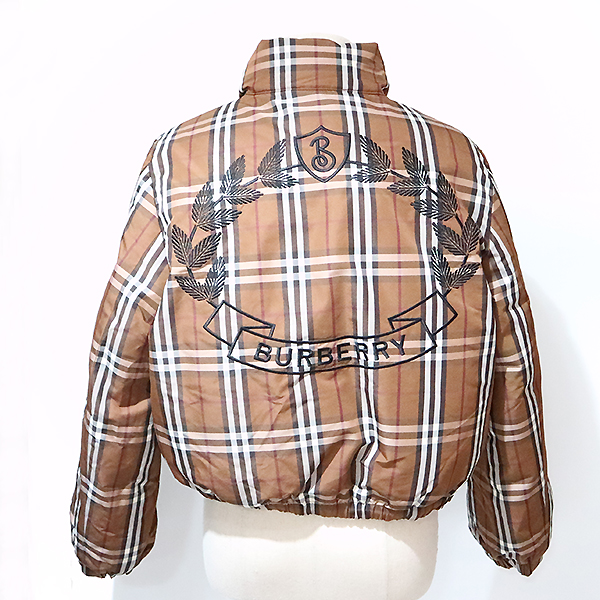 Burberry(������) 8074034 üũ ���Ϸ� Ǫ�� ũ�� �ٿ����� ������ �е� [�뱸��������] �̹���3 - ���̺��� �߰���ǰ