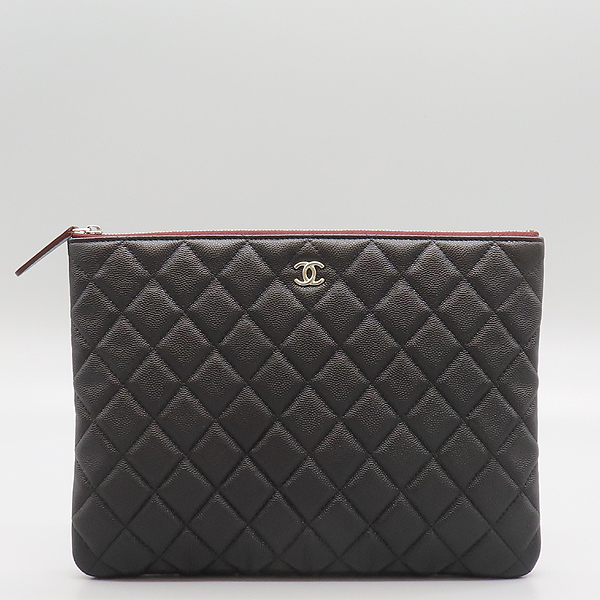 Chanel(����) A82545 ���� ĳ��� Ŭ���� ���� �ΰ� ���̵� Ŭ��ġ [���̷Ե���] �̹���2 - ���̺��� �߰���ǰ