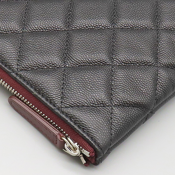 Chanel(����) A82545 ���� ĳ��� Ŭ���� ���� �ΰ� ���̵� Ŭ��ġ [���̷Ե���] �̹���5 - ���̺��� �߰���ǰ