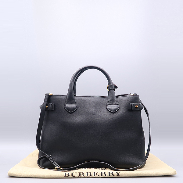 Burberry(������) 3958978 ���� ���� �Ͽ콺 üũ ��� �̵�� ���� �ΰ� ��Ʈ�� + ��� ��Ʈ�� 2WAY [����������]