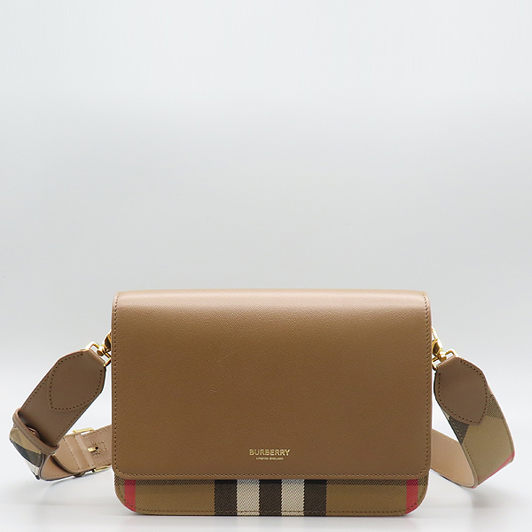 Burberry(������) 8084489 ���� ���� ������ �Ͽ콺 üũ �÷� ũ�ν��ٵ�� [���̷Ե���] �̹���2 - ���̺��� �߰���ǰ