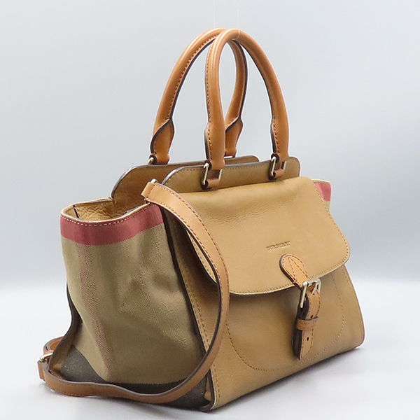 Burberry(������) 3992188 ���� ���� �Ͽ콺 üũ ����Ʈ ��� ��Ʈ�� + ��� ��Ʈ�� 2WAY [��ź�Ե���] �̹���3 - ���̺��� �߰���ǰ