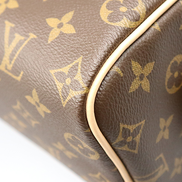 Louis Vuitton(���̺���) M44494 ���׷� �� ŰƮ ���Ϸ� �Ŀ�ġ [�뱸��������] �̹���4 - ���̺��� �߰���ǰ