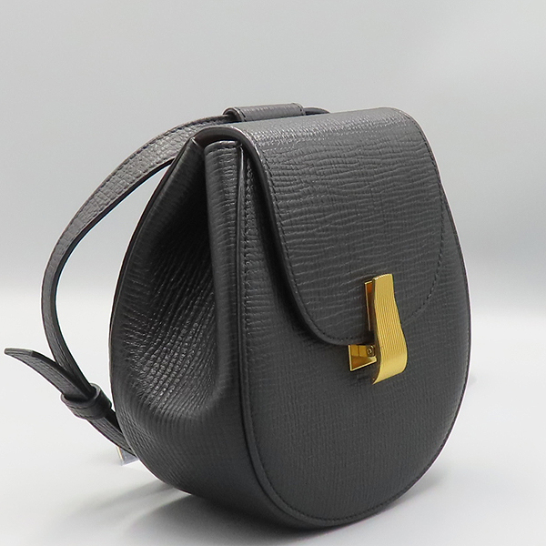 BOTTEGAVENETA(���װ�����Ÿ) 576643 ���� ���� �ȸ���� �̴� ��Ʈ ũ�ν��� [��ź�Ե���] �̹���3 - ���̺��� �߰���ǰ