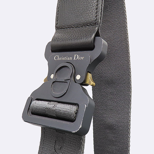 Dior(ũ����î���) 1ADPO093 ��Ƽ �÷� ĵ���� ��ī�� ������ũ ���� ũ�ν��� [��������] �̹���4 - ���̺��� �߰���ǰ