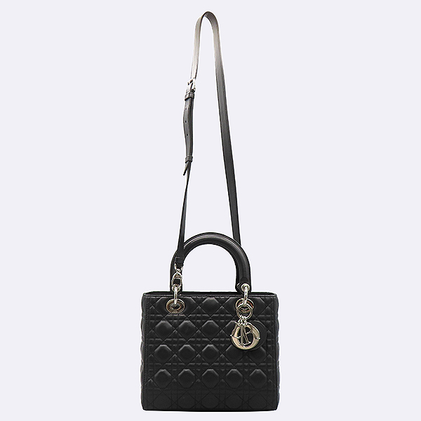 Dior(ũ����î���) M0565PNGE ���� ����Ų ���� ���̵� ��� �̵�� ��Ʈ�� + �����Ʈ�� [��������] �̹���4 - ���̺��� �߰���ǰ