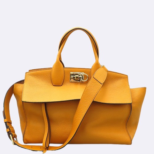 Ferragamo(��󰡸�) 21 1772 ������ �÷� ���� ��ġ�� ��� ��Ʃ��� �ڽ� ��Ʈ�� [û��������] �̹���2 - ���̺��� �߰���ǰ