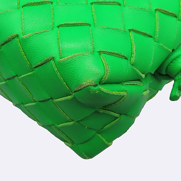 BOTTEGAVENETA(���װ�����Ÿ) 680254 �׸��÷� �з�Ŷ ���� ��Ʈ��ġ���� �̴� ���� ī�޶� ũ�ν��� [��������] �̹���6 - ���̺��� �߰���ǰ