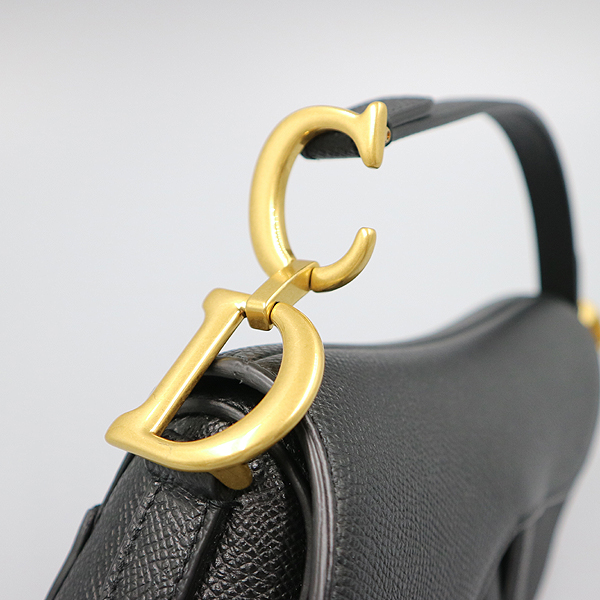 Dior(ũ����î���) M0447CBAA  ���� ī�� ��Ų �̴� ����� [�뱸��������] �̹���5 - ���̺��� �߰���ǰ