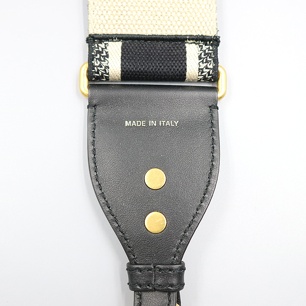 Dior(ũ����î���) S8552CBTE ������ũ �ڼ� �к긯 �� ��� ��Ʈ�� [�뱸��������] �̹���5 - ���̺��� �߰���ǰ