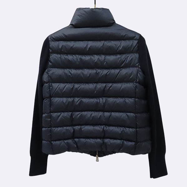 MONCLER(��Ŭ����) ���̺� G20939B00030 �ٿ� �е� �� ��Ʈ ���� ���� ���� [�λ꼾�Һ���] �̹���3 - ���̺��� �߰���ǰ