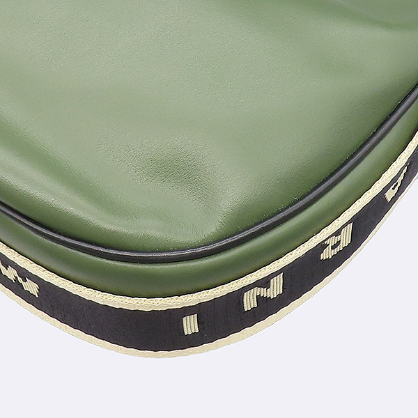 MARNI(������) SBMQ0072U0 �׸� ���� ����(BEY) ȣ�� ũ�ν��� [��������] �̹���5 - ���̺��� �߰���ǰ