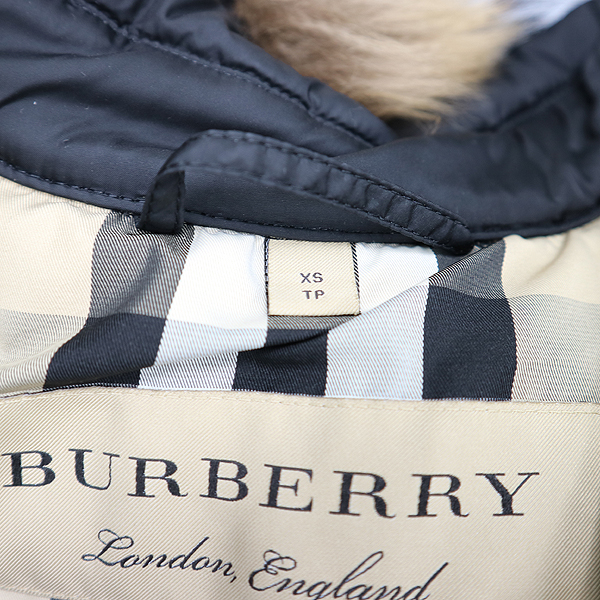 Burberry(������) 4061075 ���� �÷� �޸�ư �� �ĵ� ������ �� �е� ��Ʈ + ��Ʈ SET - XS ������ [�뱸��������] �̹���6 - ���̺��� �߰���ǰ