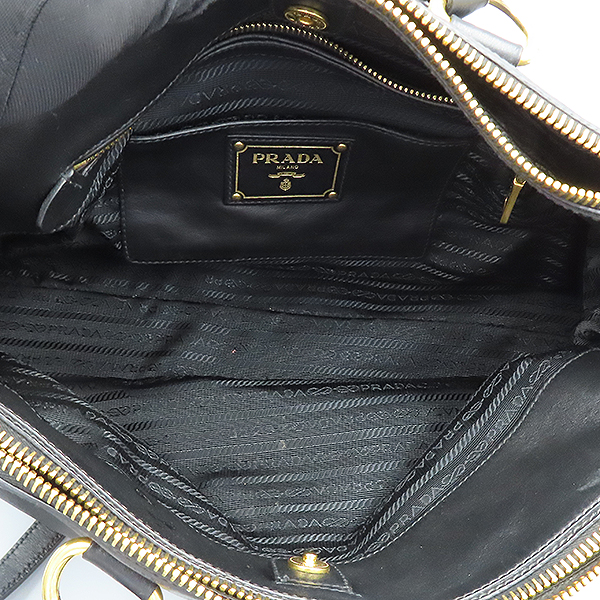 Prada(�����) BN2324 VITELLO SHINE(���ڷ� ����) ���� ����Ʈ ī�� ���� ���� �ΰ� ��� ��Ʈ�� + �����Ʈ�� 2WAY [��������] �̹���5 - ���̺��� �߰���ǰ