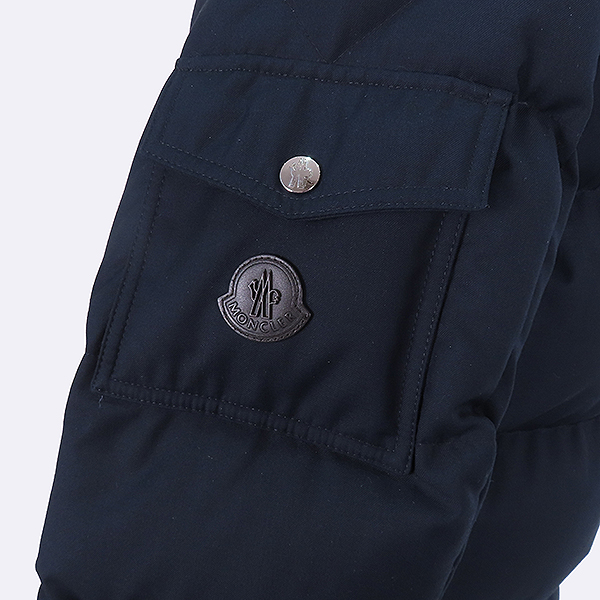 MONCLER(��Ŭ����) F20911D51000 ���� �÷� Frema Giubbotto (������ �ֺ���) ������ �е� - 4������ [��������] �̹���3 - ���̺��� �߰���ǰ