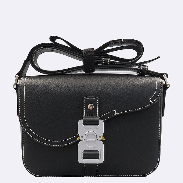 Dior(ũ����î���) 1ADPO049YKK ���� �׷��� Saddle ���� �÷� ��Ʈ���� ũ�ν��� [��������] �̹���2 - ���̺��� �߰���ǰ