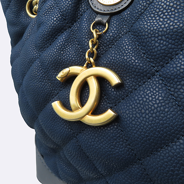 Chanel(����) ���̺� �÷� ��Ʈ ĳ��Ų ���� �ΰ� �� ��� ���۹� 2WAY [�б�����] �̹���4 - ���̺��� �߰���ǰ