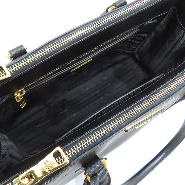 Prada(�����) 1BA863 ���� ���ǾƳ� ���� �������� ���� �̵�� ��Ʈ�� + ��� ��Ʈ�� 2WAY [��õ��] �̹���7 - ���̺��� �߰���ǰ