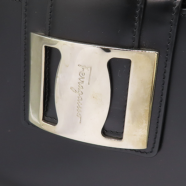Ferragamo(��󰡸�) Q211923  �ǹ� ��� �� ��� �ΰ� ����� [��������] �̹���3 - ���̺��� �߰���ǰ