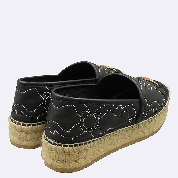 Ferragamo(��󰡸�) ���� �÷� ��ġ�� �ΰ� ������̴��� �����ĵ� ������ ����Ŀ�� - 6�� [�б�����] �̹���4 - ���̺��� �߰���ǰ