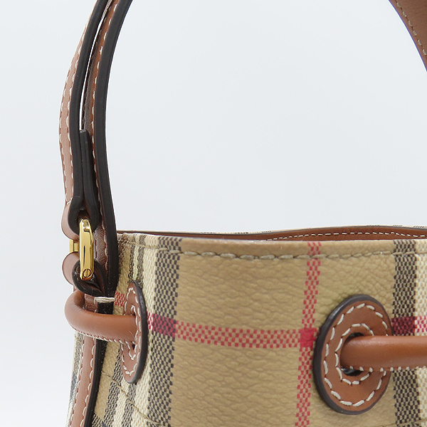 Burberry(������) 8100486 TB �̴� ��Ŷ ����� [��õ��] �̹���5 - ���̺��� �߰���ǰ