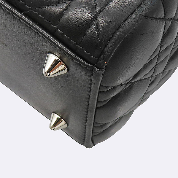Dior(ũ����î���) M0565PNGE ���� ����Ų ���� ���̵� ��� �̵�� ��Ʈ�� + �����Ʈ�� [��������] �̹���5 - ���̺��� �߰���ǰ