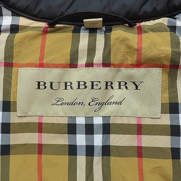 Burberry(������) 8004272 ���� �÷� �޸�ư ���� �� ������ �е� ���� [��������] �̹���5 - ���̺��� �߰���ǰ