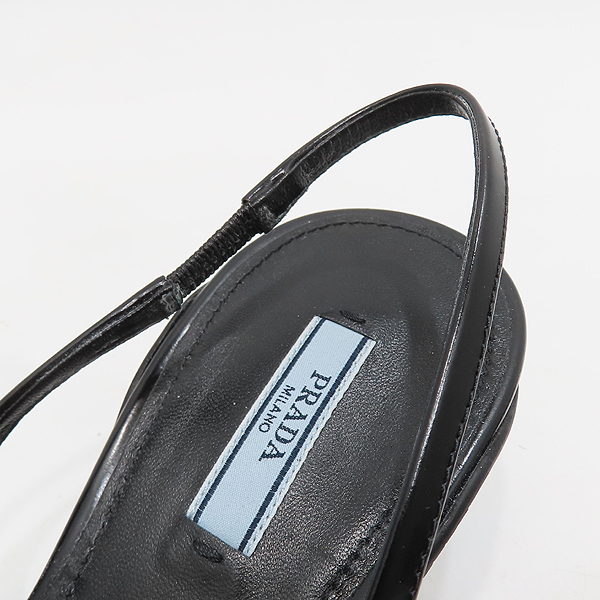 Prada(�����) 1I828M ���� ���� �ﰢ�ΰ� �޽� ������ ���� �������� - 36�������� [235MM] [��õ��] �̹���5 - ���̺��� �߰���ǰ