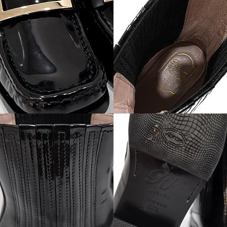 Roger Vivier(로저비비에) RVW63331250 블랙 비브 레인저 페이던트 메탈 버클 첼시 앵클 부츠(245MM) (광주롯데점) Roger Vivier(로저비비에) RVW63331250 블랙 비브 레인저 페이던트 메탈 버클 첼시 앵클 부츠(245MM) (광주롯데점)