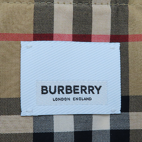 Burberry(������) 8029177 �׷��� �丣�ڸ� ���� ������ ���� [�ϻ�Ե���] �̹���5 - ���̺��� �߰���ǰ